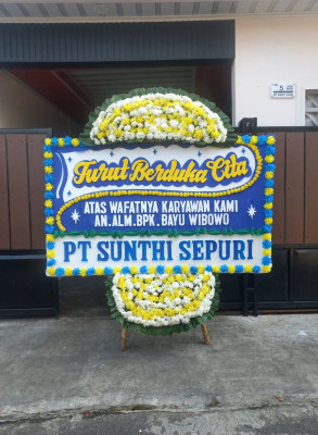 Papan Bunga Duka di Kaimear