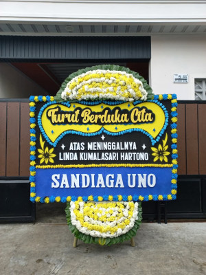 Papan Bunga Duka di Kaimear